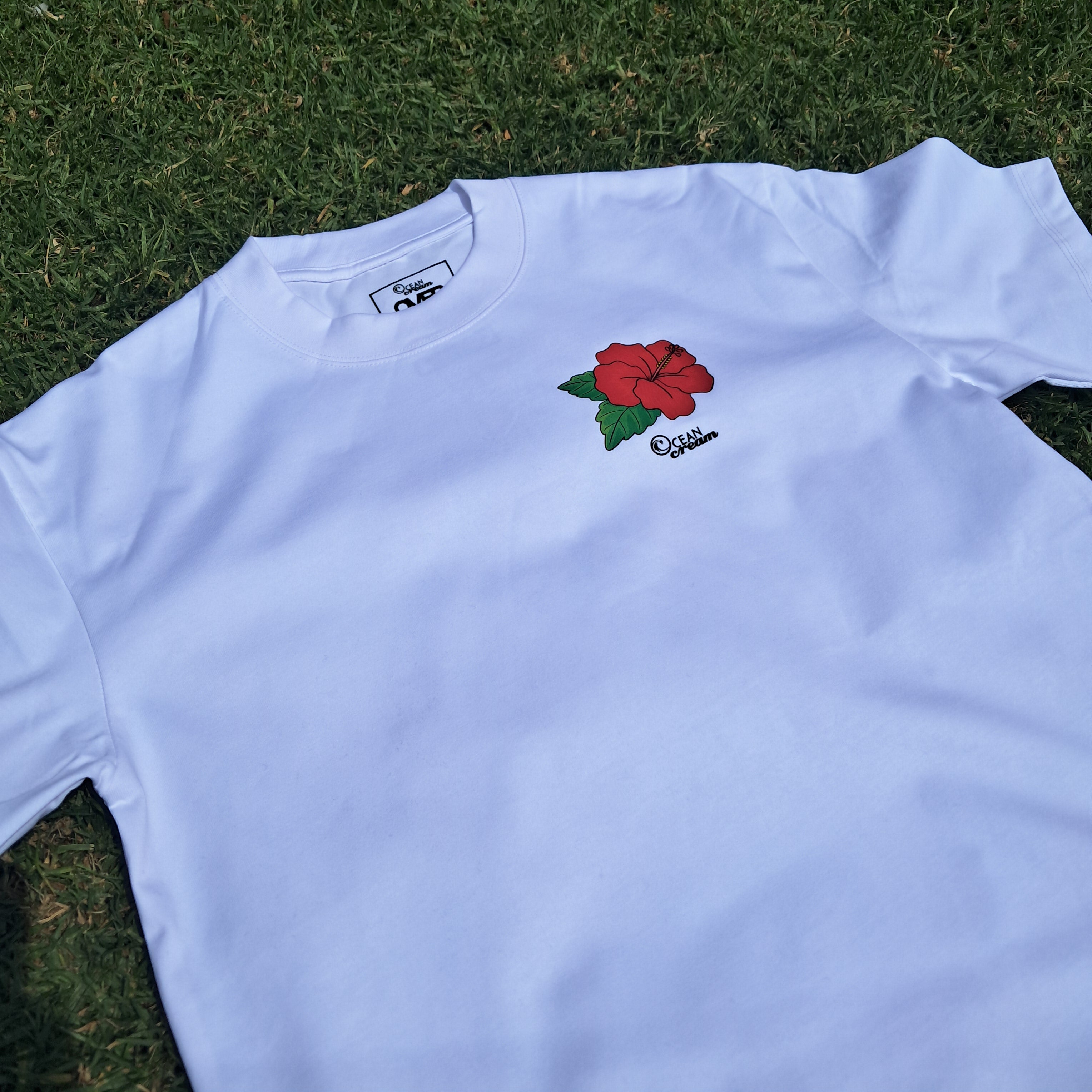 The Hibiscus  II Oversized